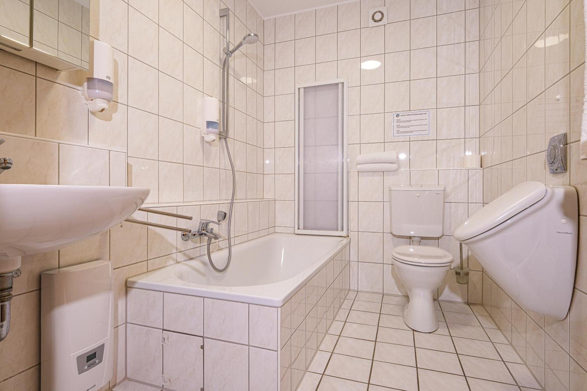 4 * Bad König